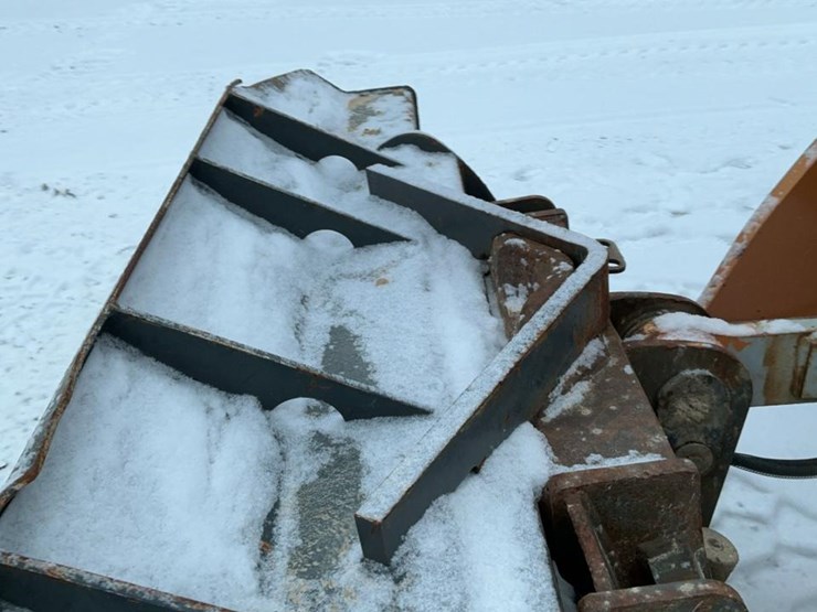 2016-case-621f-xr-image-66