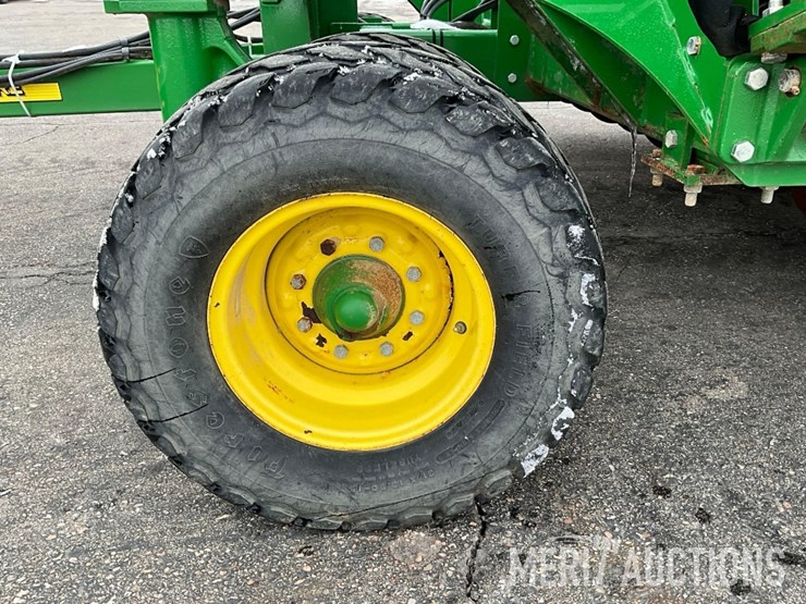 2012-john-deere-1990-image-16