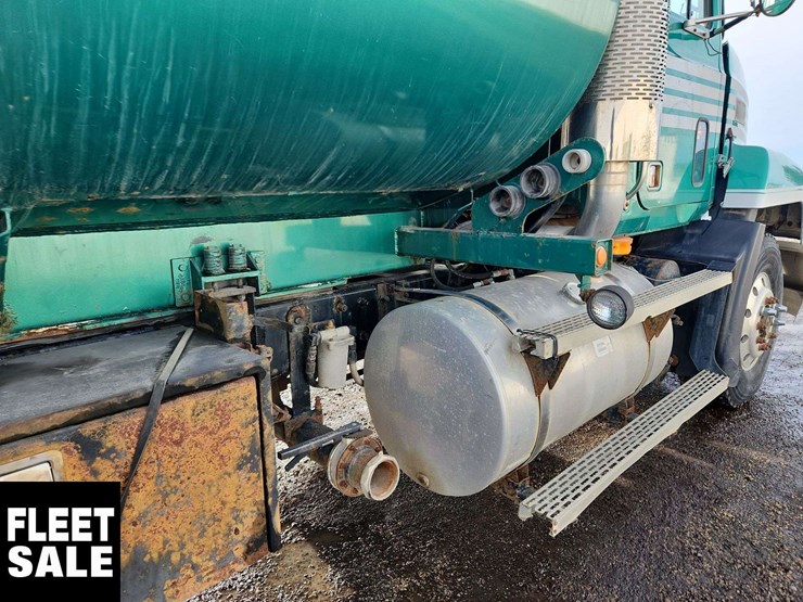 1993-mack-ch613-image-30