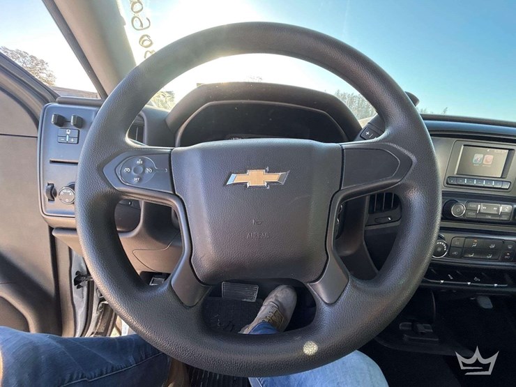 2016-chevrolet-silverado-1500-image-11