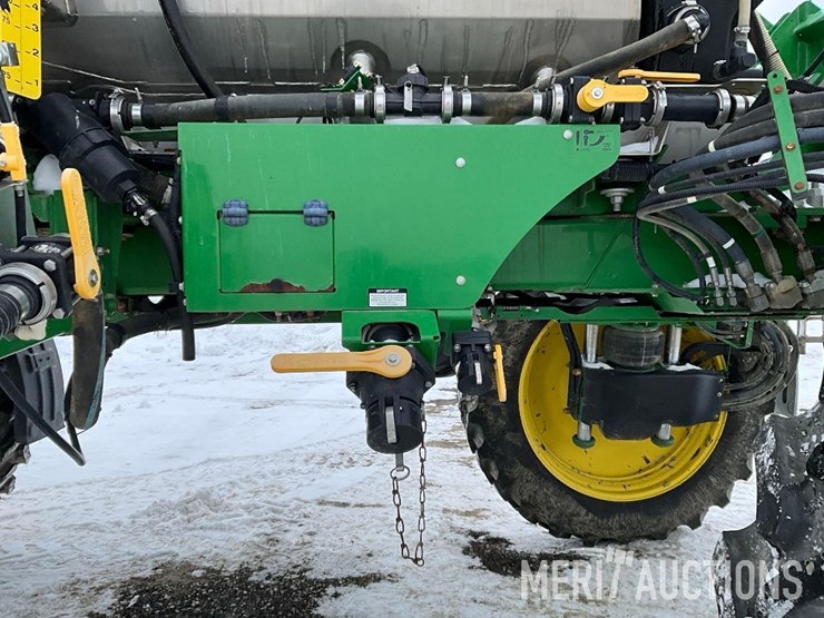 2015-john-deere-r4038-image-20