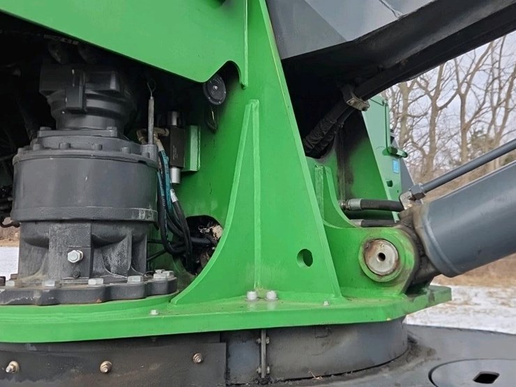2019-deere-437e-image-15