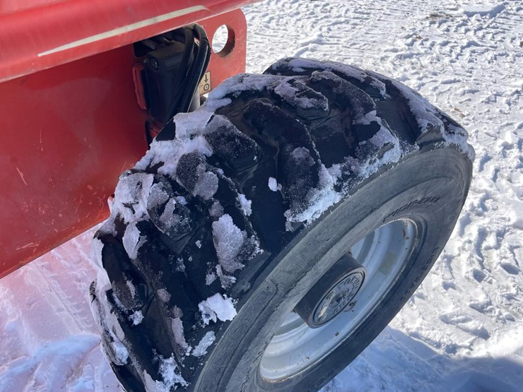 2008-jlg-600s-image-19