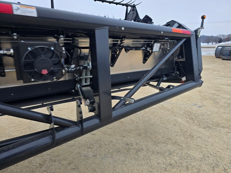 #49-•-geringhoff-30'-flex-draper-grain-head-image-12