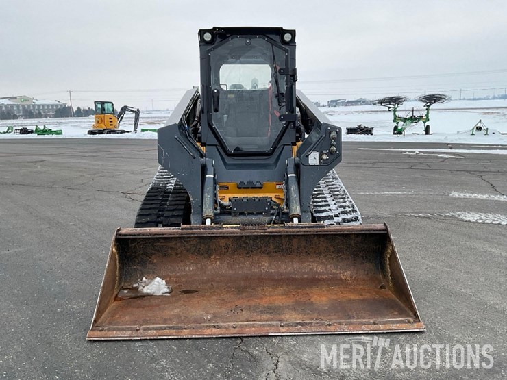 2023-deere-333g-image-7