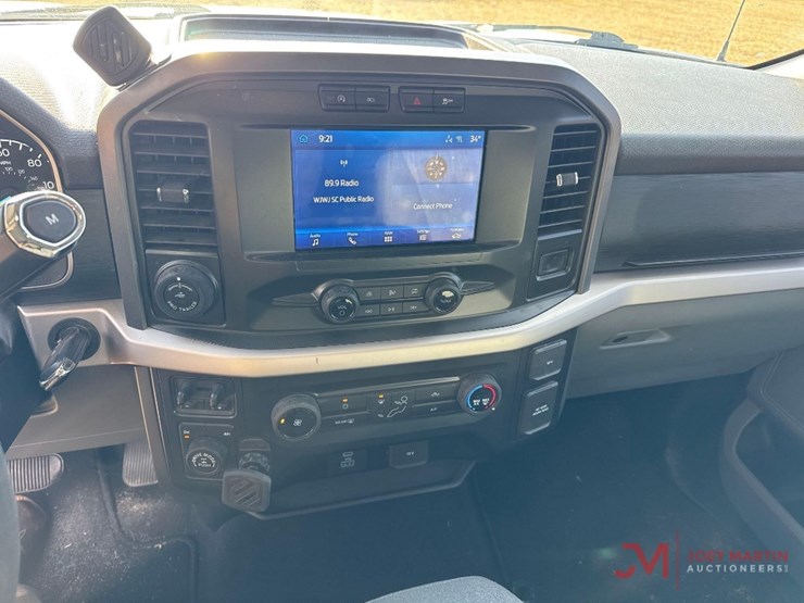 2021-ford-f150-xlt-image-30