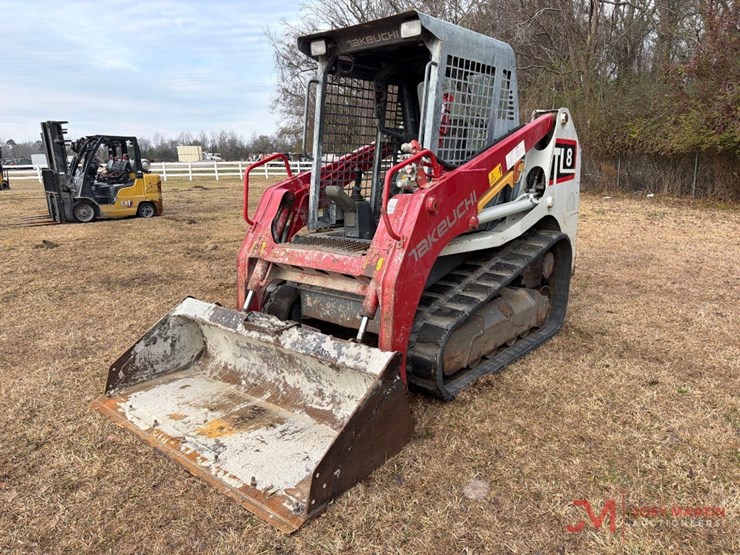 2019-takeuchi-tl8-image-7