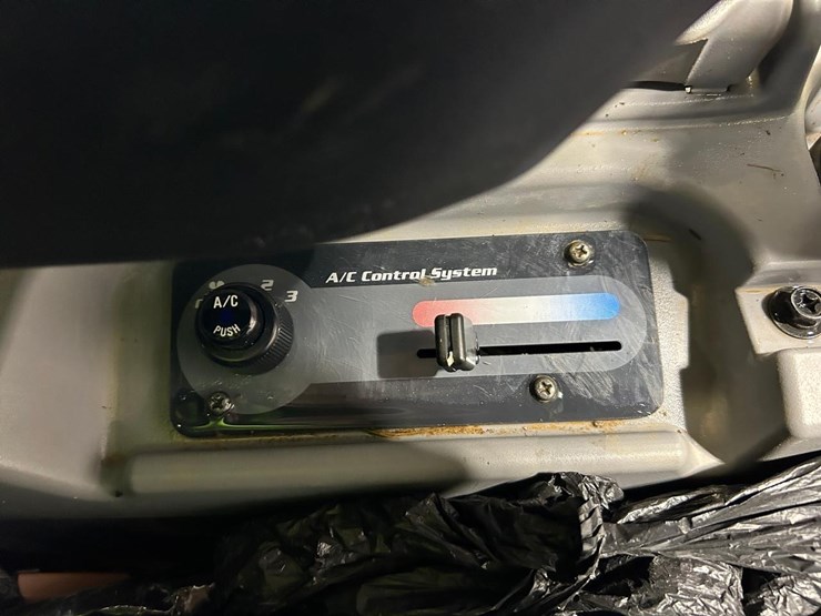 2022-kubota-svl75-2-image-28