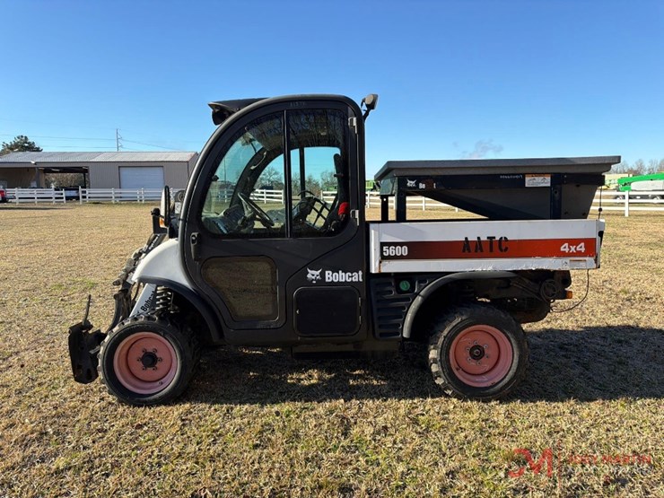 2008-bobcat-5600-toolcat-utv-image-6
