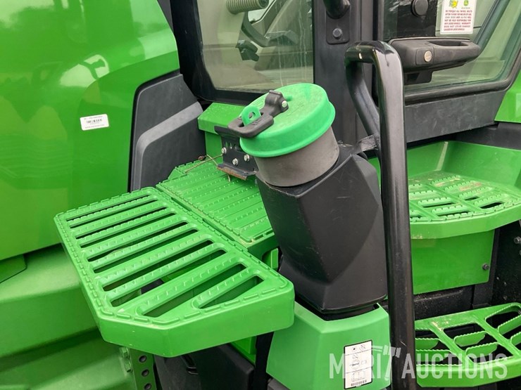 2023-john-deere-8r-370-image-50