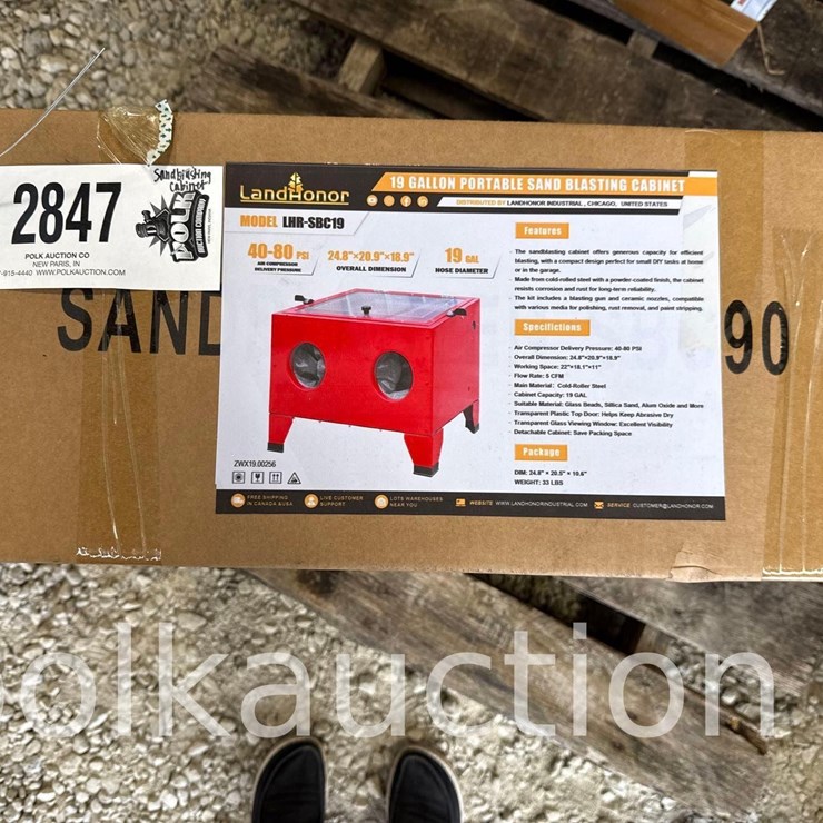 2847 - 19 GAL. PORTABLE SANDBLASTING CABINET