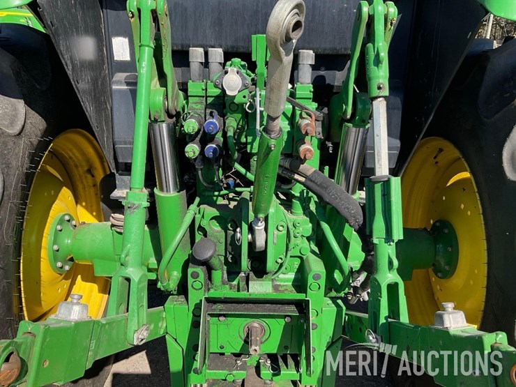 2023-john-deere-6120m-image-22