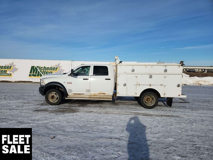 2012-ram-5500-4x4-s/a-service-truck-image-6