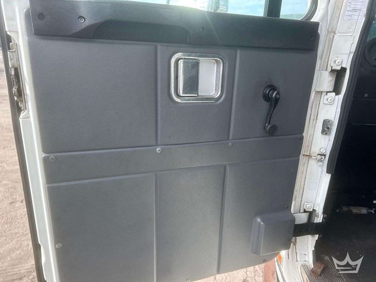 2014-autocar-xpeditor-image-8