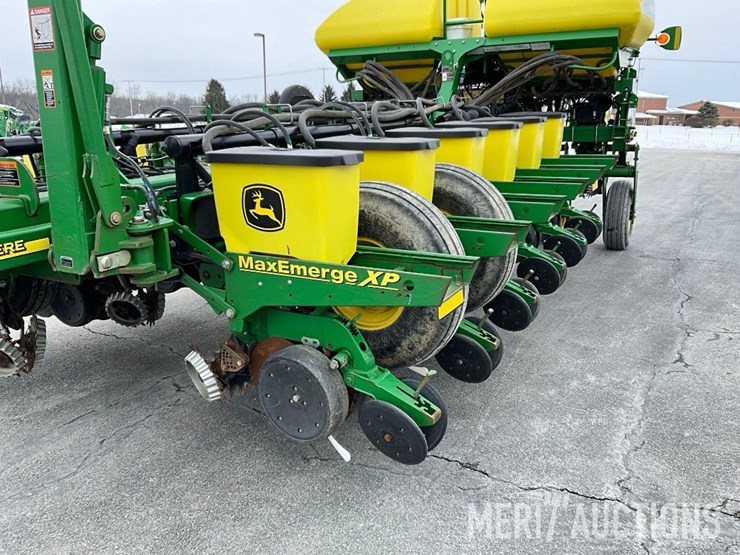 2012-john-deere-1770nt-ccs-image-20
