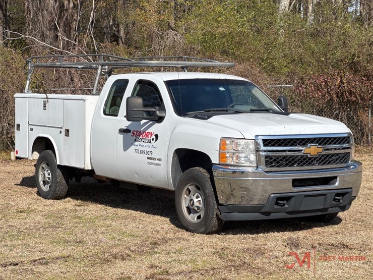 2013-chevrolet-2500-image-1