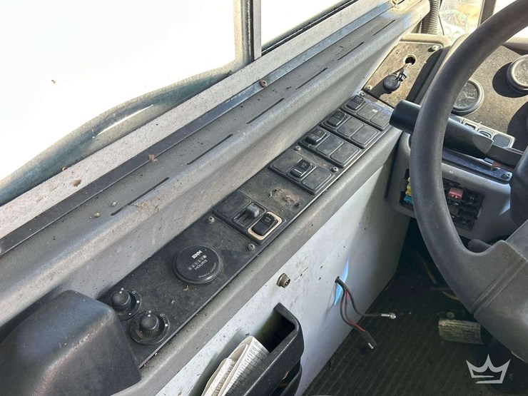 2009-bluebird-all-american-image-11