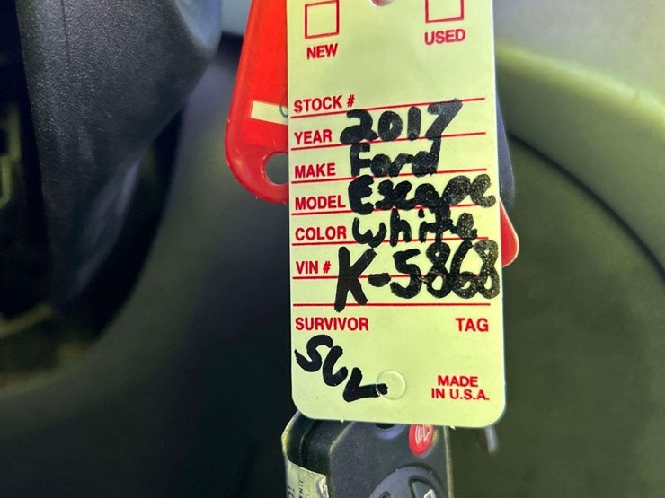 2017-ford-escape-image-33