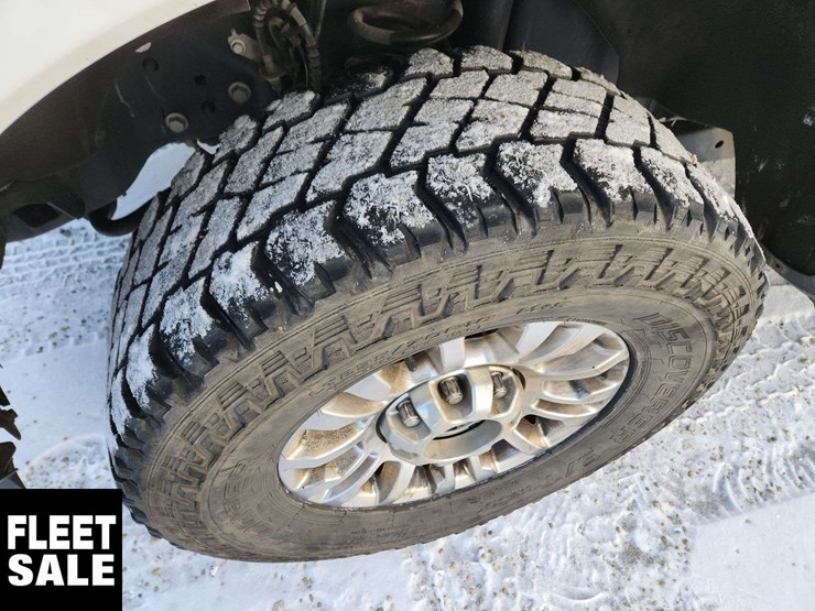 2022-ford-f250-image-14