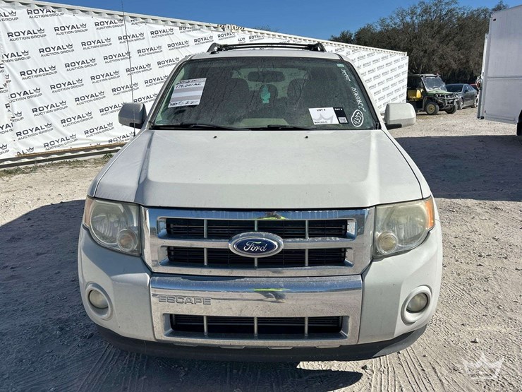 2012-ford-escape-image-27