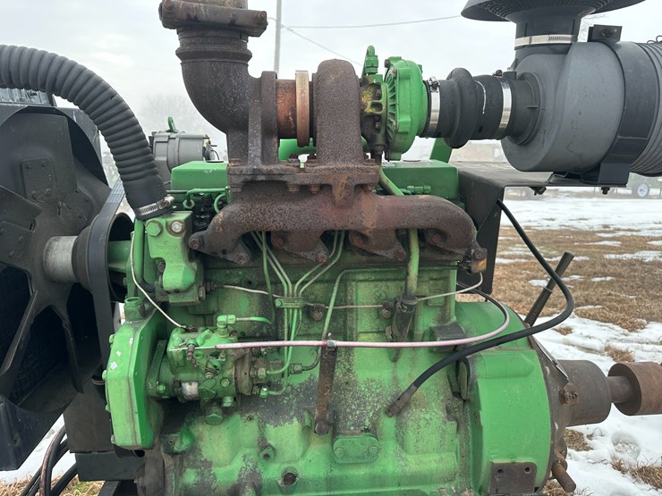 john-deere-4045t-image-16