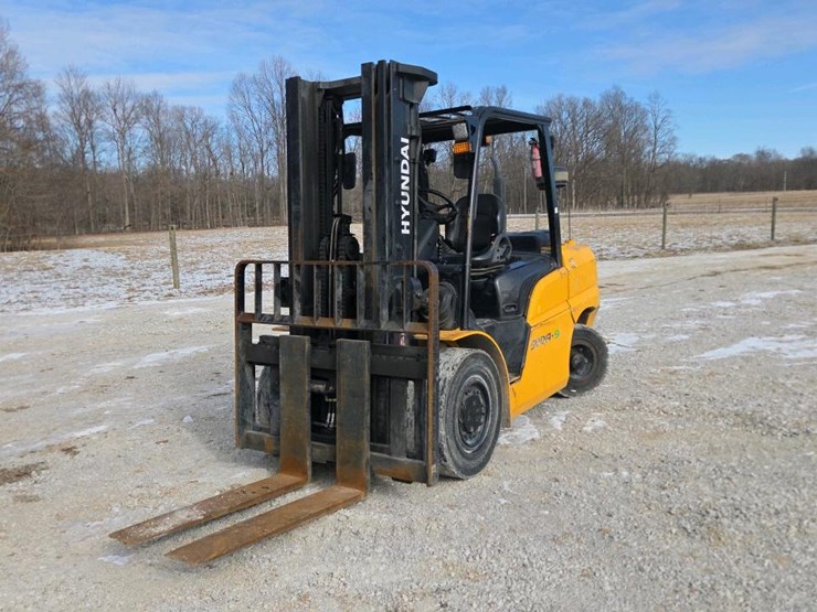 2019-hyundai-50da-9-image-1