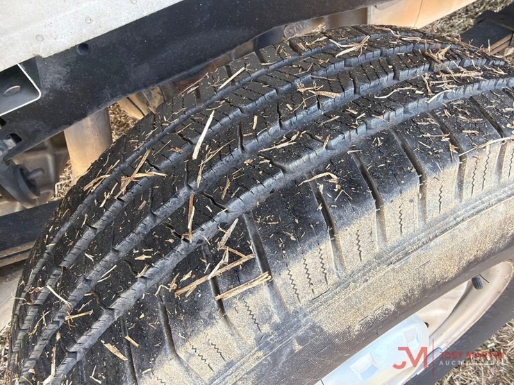 2019-ford-f250-xl-image-12