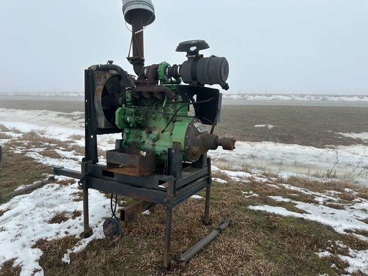 john-deere-4045t-image-4