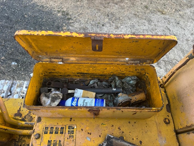 1968-international-175b-image-45