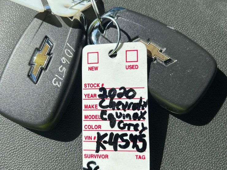 2020-chevrolet-equinox-image-33