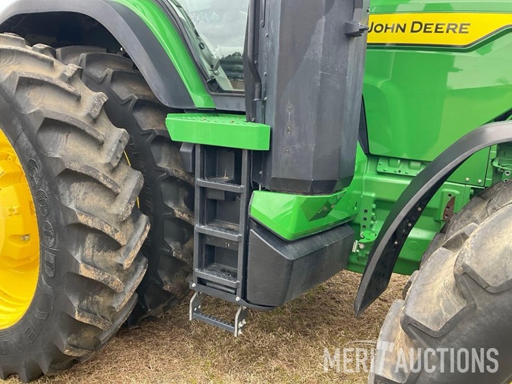 2023-john-deere-8r-370-image-35