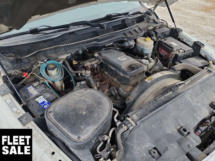 2014-ram-2500-laramie-image-30