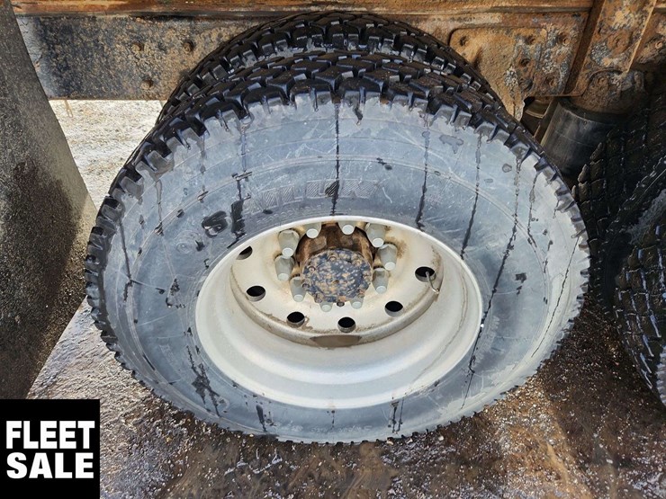 1993-mack-ch613-image-13