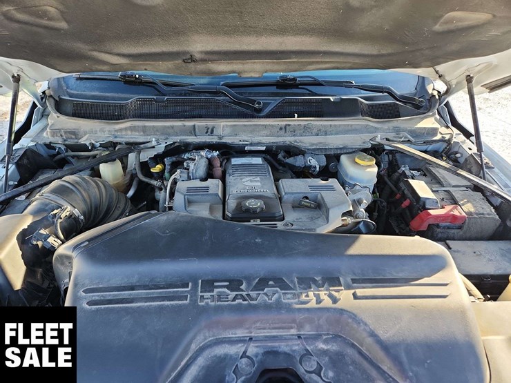 2019-dodge-3500-image-29