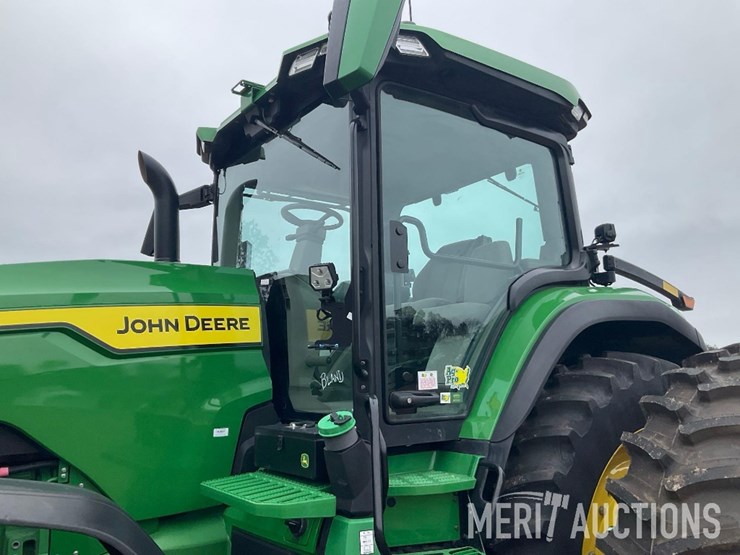 2024-john-deere-8r-250-image-16
