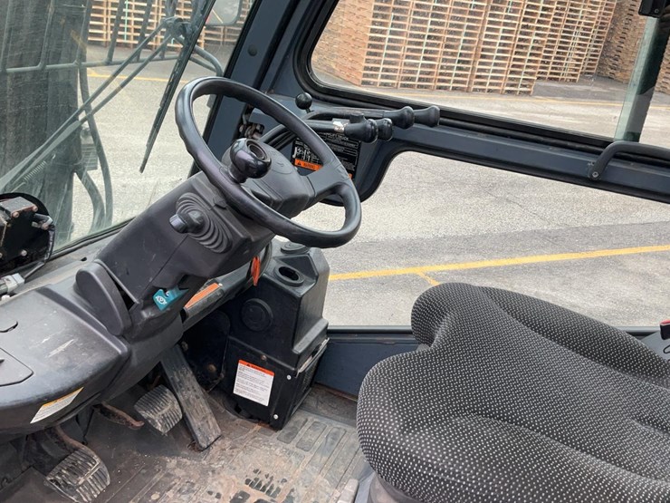 2018-toyota-8fdu25-image-11