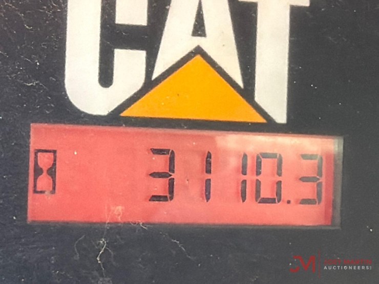 2018-caterpillar-249d-image-18