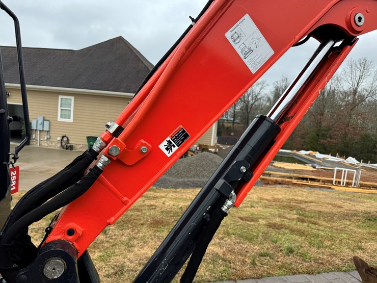 2023-kubota-u48-5-image-16