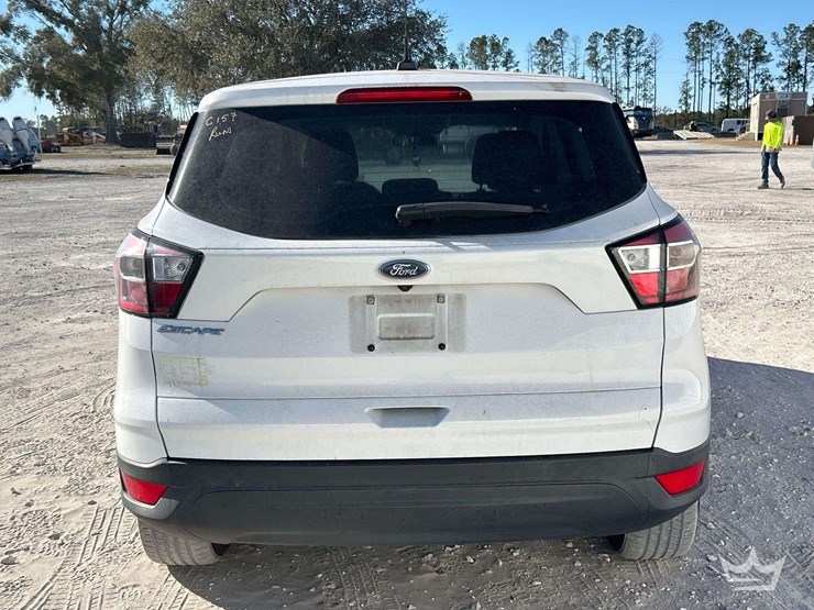 2017-ford-escape-image-28