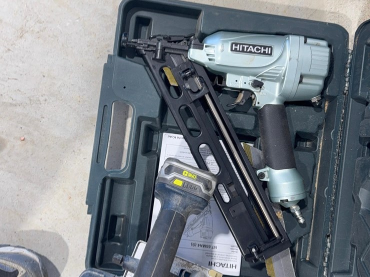 assorted-tools-image-2