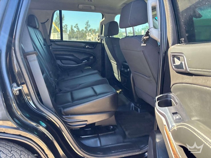 2018-chevrolet-tahoe-image-22