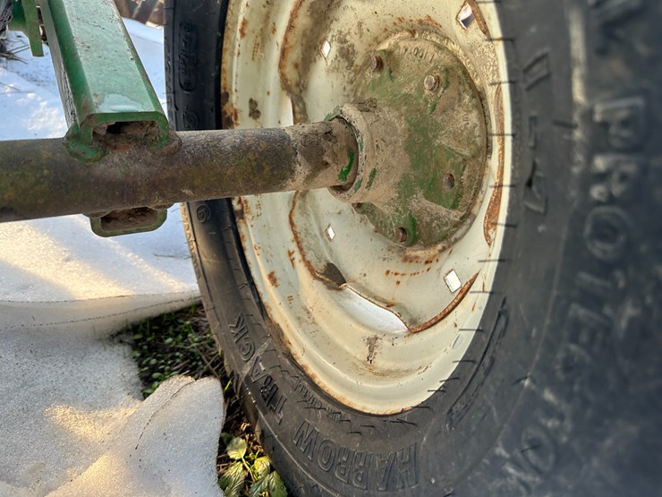 john-deere-630-image-15