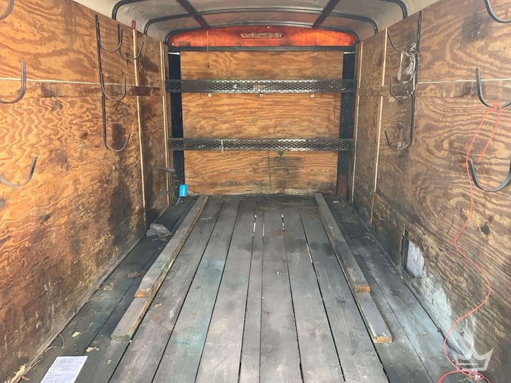 2012-sun-coast-trailers-712esb5-s/a-enclosed-trailer-image-8