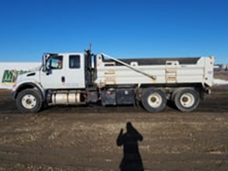 2017-international-workstar-7400-image-5