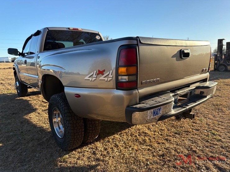 2001-sierra-3500-pickup-truck-image-5