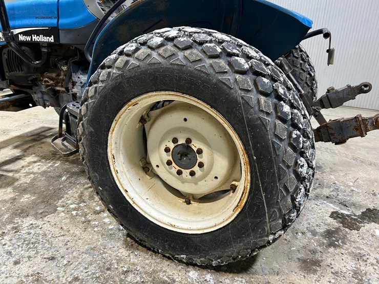new-holland-tn55-image-14