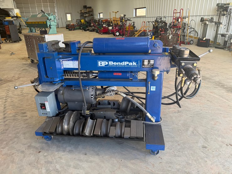 2015-bendpak-exhaust-pipe-bender-image-15