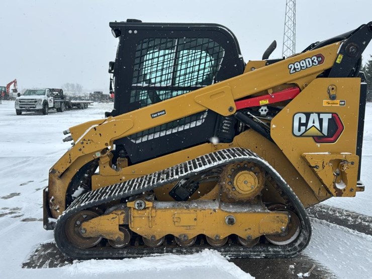 2023-caterpillar-299d3-xe-image-2