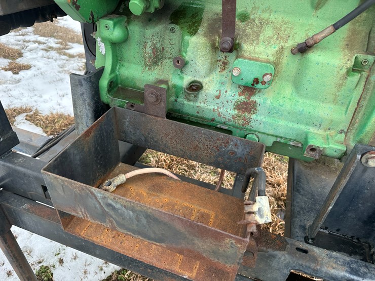 john-deere-4045t-image-12