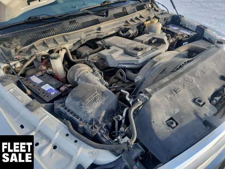 2018-ram-5500-slt-image-37